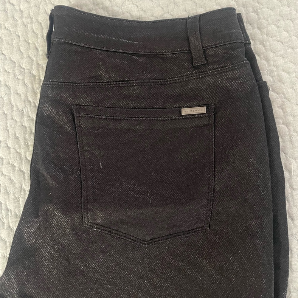 White House/Bakck Market black shiny skinny leg jeans. Size 14